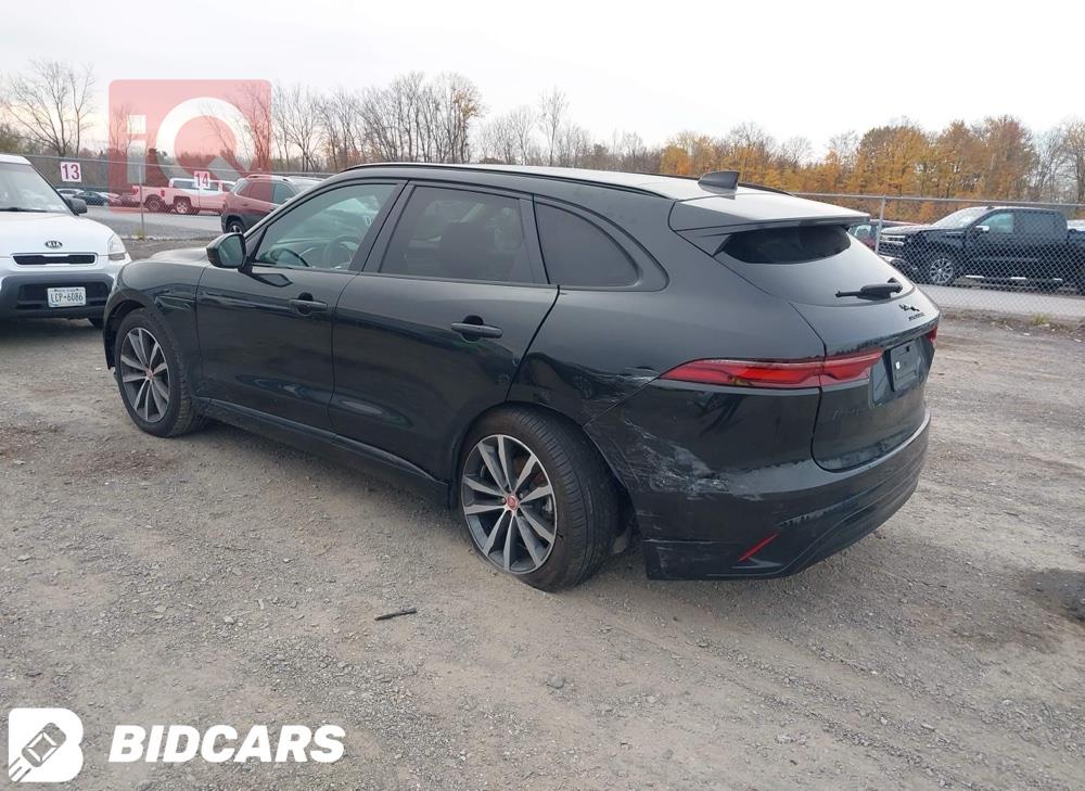 جاگوار F-Pace